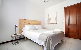 Apartamento De Playa En Sanxenxo Con Parking